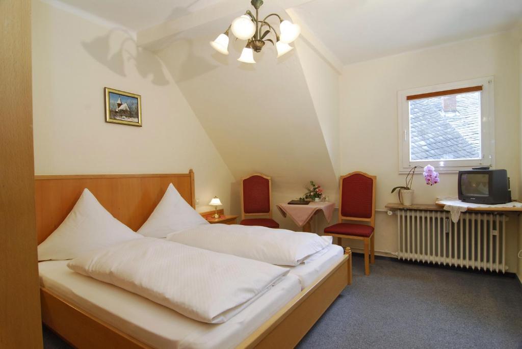 Wirtshaus Zum Pferdemarkt Ξενοδοχείο Saarburg Δωμάτιο φωτογραφία